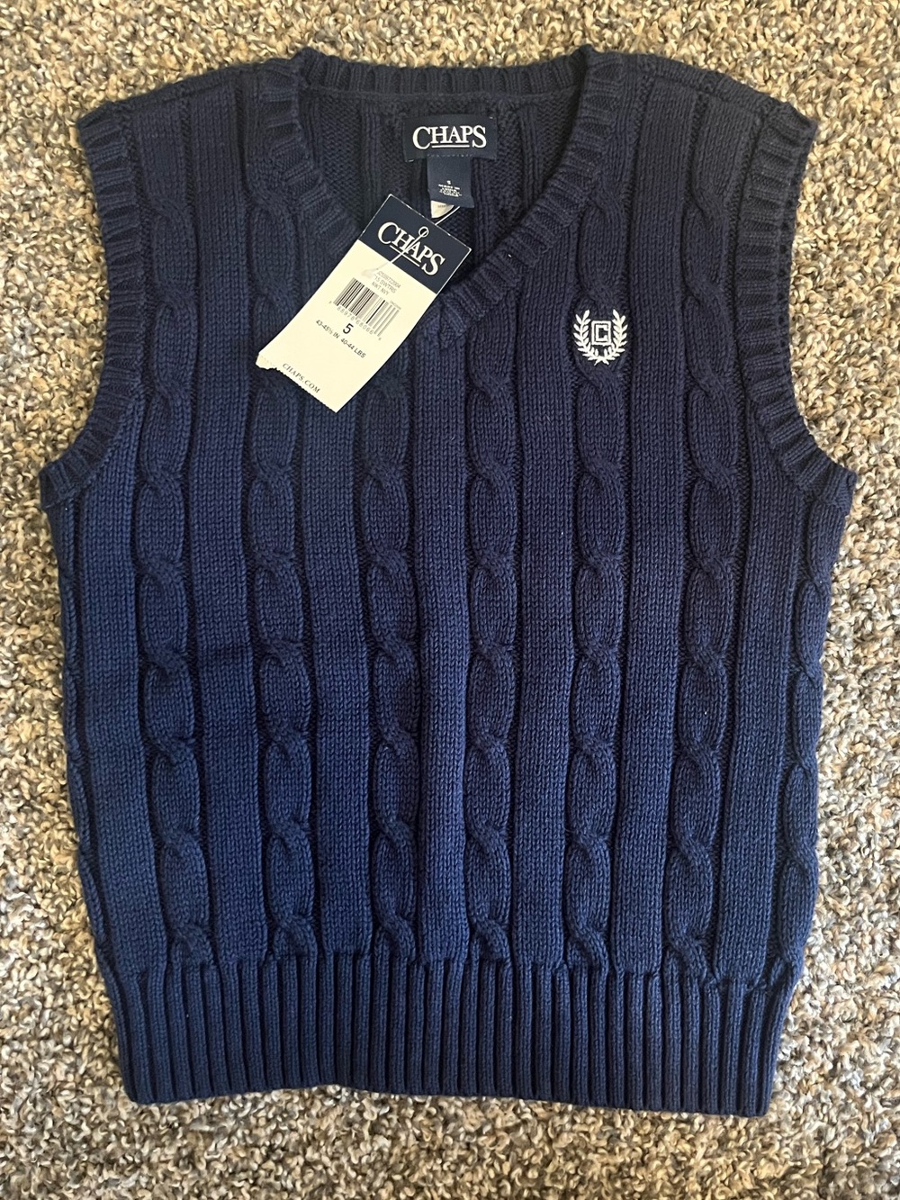 NWT Chaps Boys Cable-Knit V-Neck Sweater Vest with Crest, Sz 5 Navy Blue